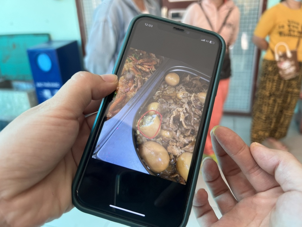 Công ty nghi đưa thịt hết hạn vào trường học ở TPHCM từng bị kiểm tra 3 lần - 2