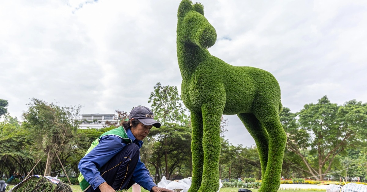 Công viên trên khu “đất vàng” bốn mặt tiền ở TPHCM trước ngày mở cửa