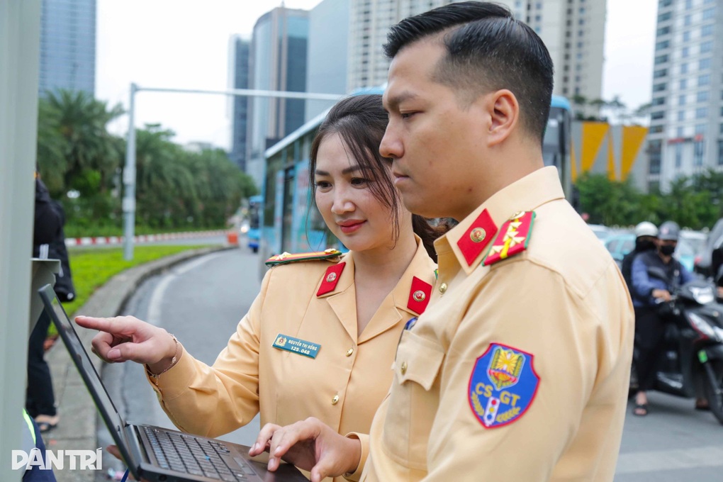 Camera AI ở Hà Nội sẽ phạt nguội hành vi vứt rác bừa bãi, lấn chiếm vỉa hè - 1