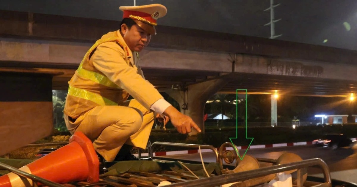 Hàng loạt tài xế xe tải, xe buýt bấm còi inh ỏi trong đêm bị CSGT xử phạt