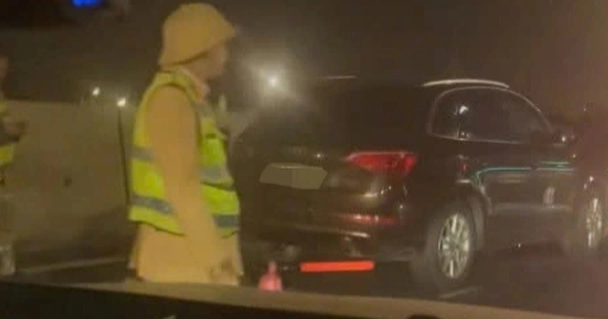 Bốn ô tô va chạm liên hoàn trên cao tốc Hà Nội – Hải Phòng