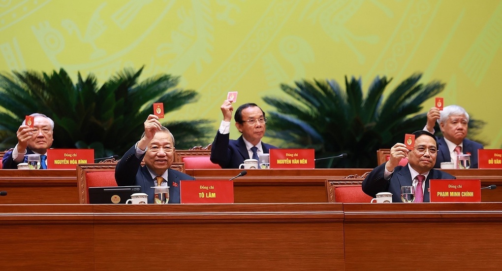 Đại hội XIV của Đảng bước vào ngày làm việc thứ tư - 1