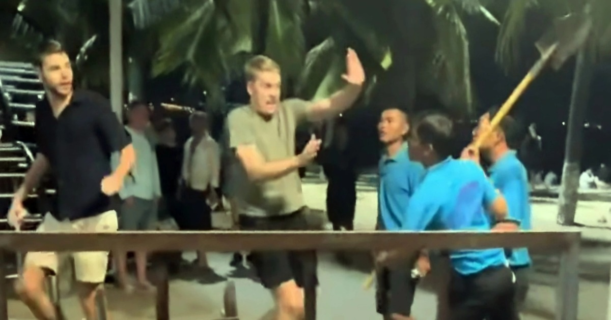 Vụ du khách nước ngoài bị dọa đánh bằng xẻng: Phạt quán bar 50 triệu đồng