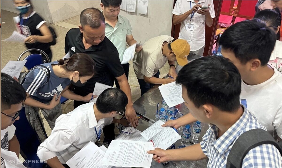 Tăng mức đặt cọc đấu giá đất lên tới 50%