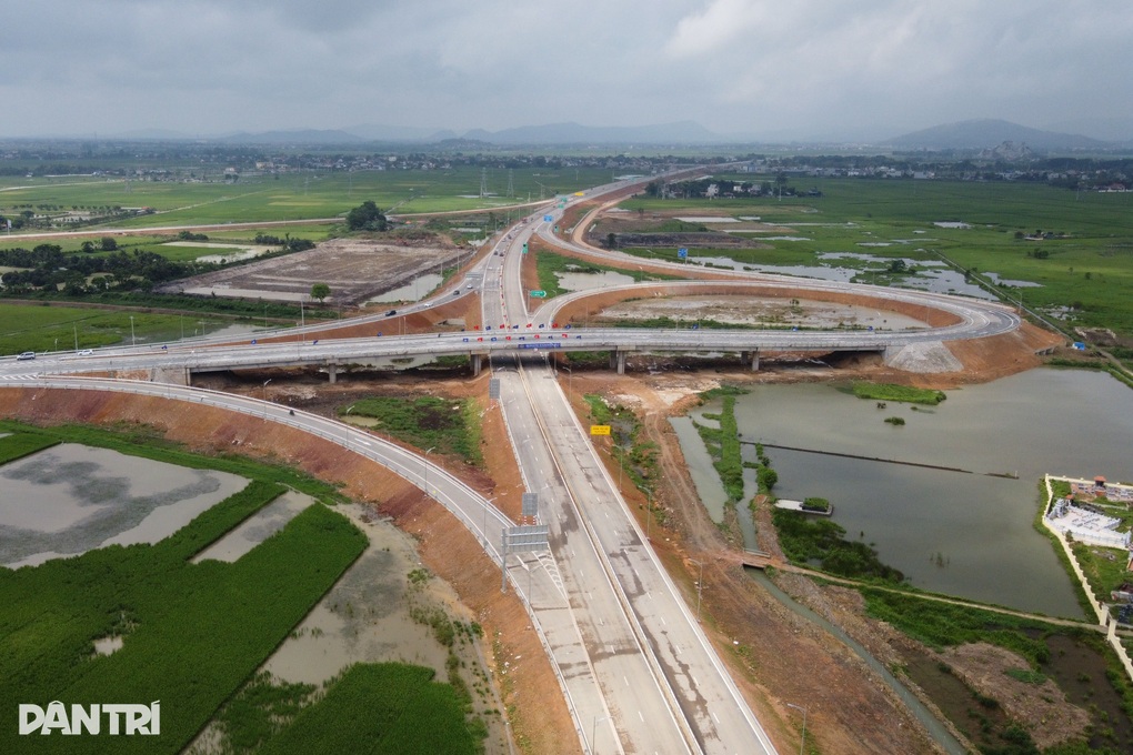 Cung cấp tài liệu không trung thực, doanh nghiệp bị cấm đấu thầu 3 năm - 1 Cung cấp tài liệu không trung thực, doanh nghiệp bị cấm đấu thầu 3 năm - 1