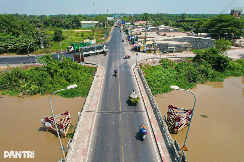 Tây Ninh dồn lực giải phóng mặt bằng Vành đai 4, kịp khởi công vào tháng 6 - 2 Tây Ninh dồn lực giải phóng mặt bằng Vành đai 4, kịp khởi công vào tháng 6 - 2