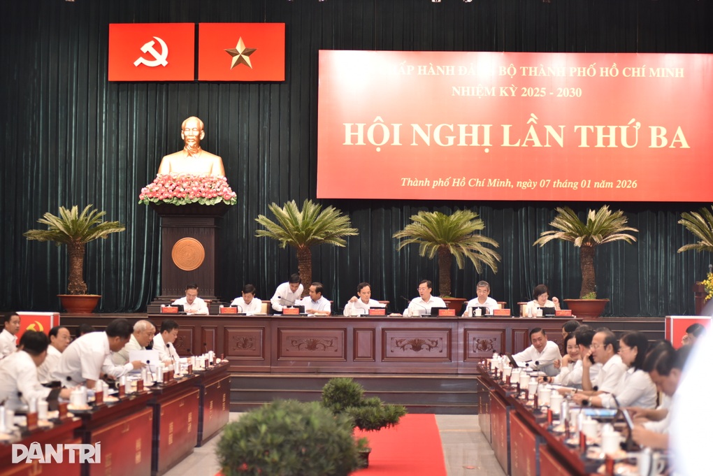 Thành ủy TPHCM họp bàn về cầu Thủ Thiêm 4, đường vượt biển - 2 Thành ủy TPHCM họp bàn về cầu Thủ Thiêm 4, đường vượt biển - 2