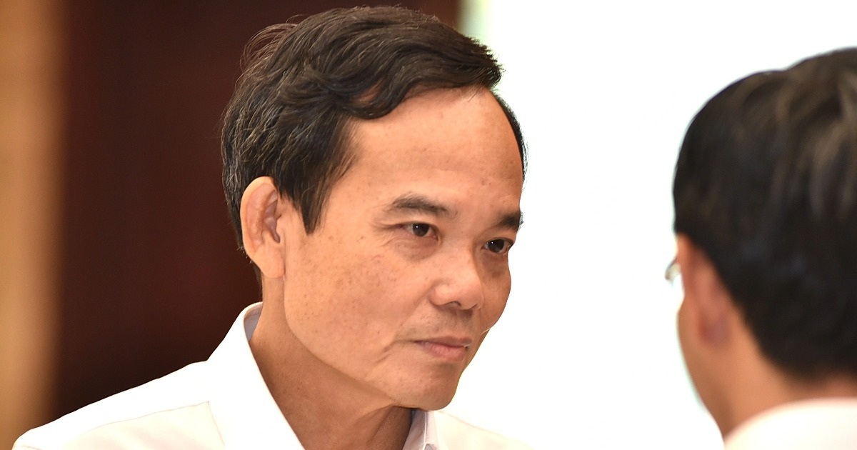 Bí thư Trần Lưu Quang chủ trì thông báo kết quả Đại hội XIV tại TPHCM