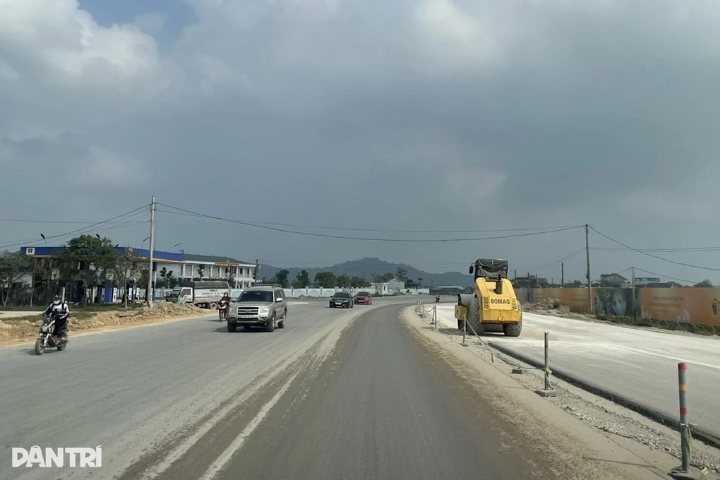 Dự án 500 tỷ đồng vướng mặt bằng, loạt lãnh đạo sở, ngành phải kiểm điểm - 1