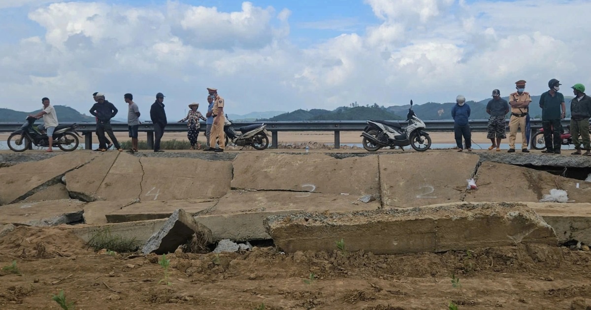 Đắk Lắk ra công điện tăng cường cảnh báo tại công trình hư hỏng do bão lũ