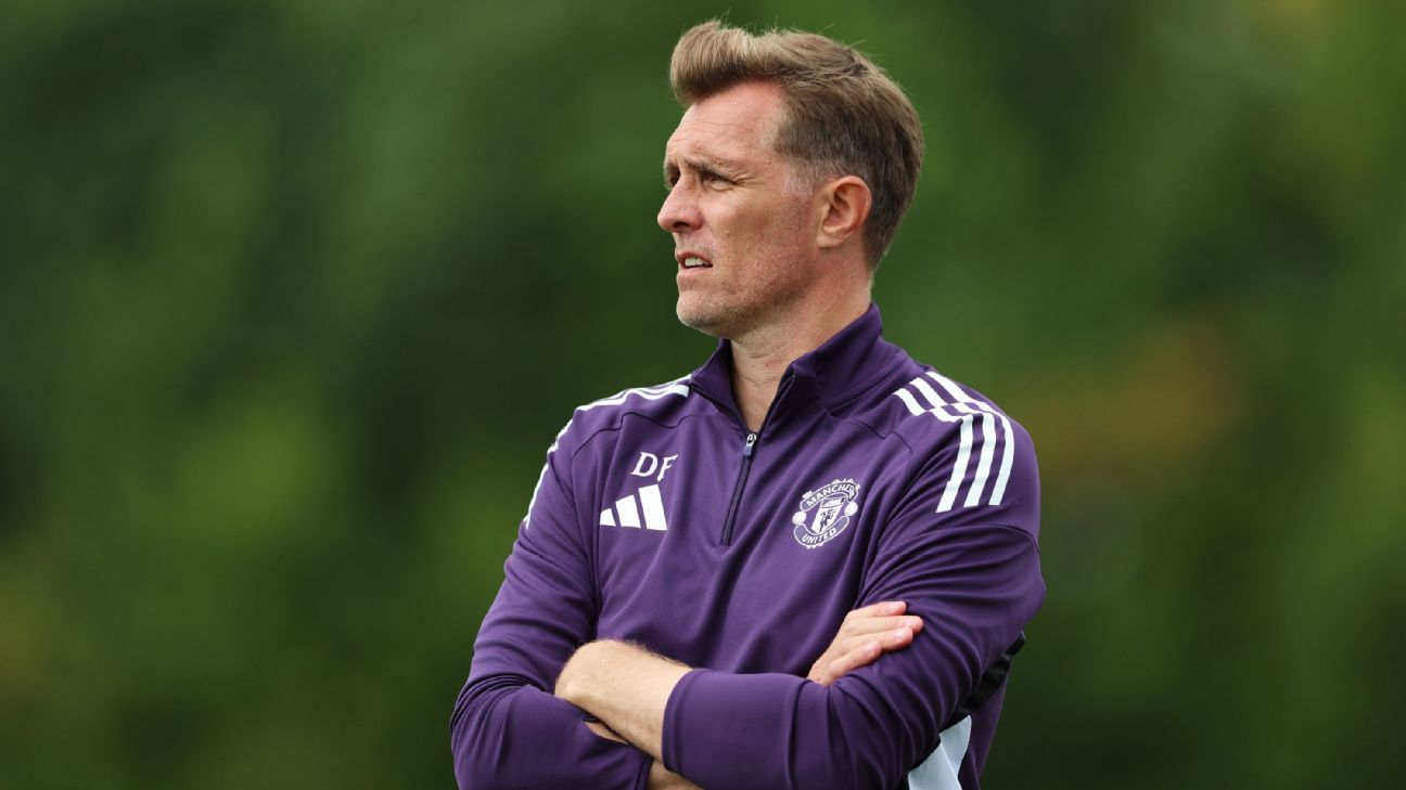 Darren Fletcher: Coaching Man United an ‘amazing honour’