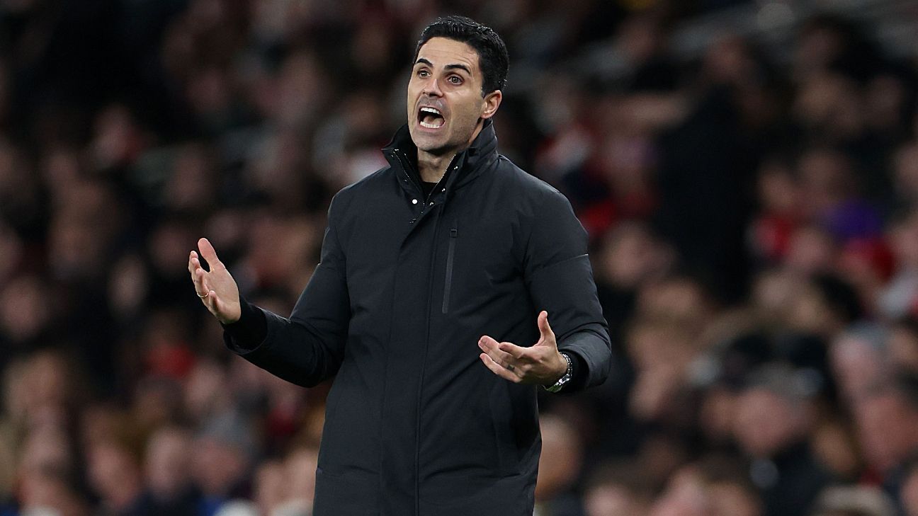 Arsenal vs Liverpool LIVE: Latest updates as Gunners look to go eight points clear at top