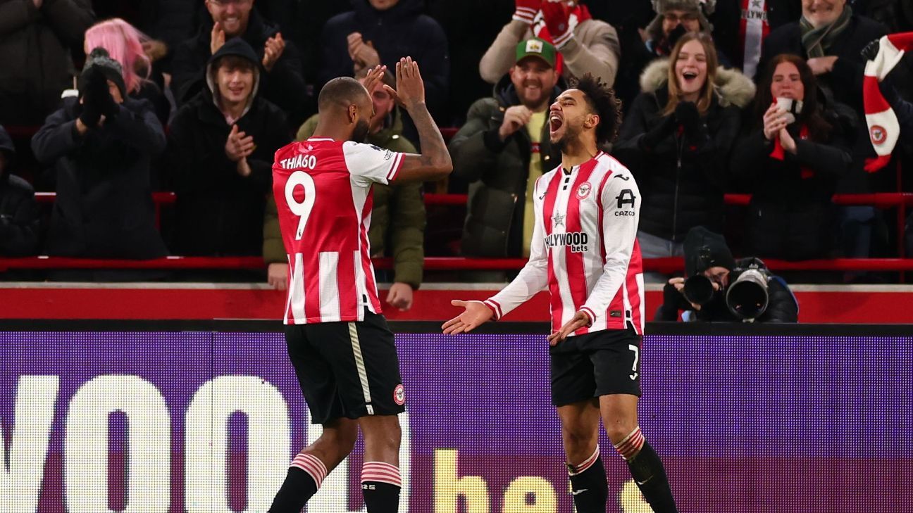 Transfer rumors, news: Spurs chase Brentford star Schade