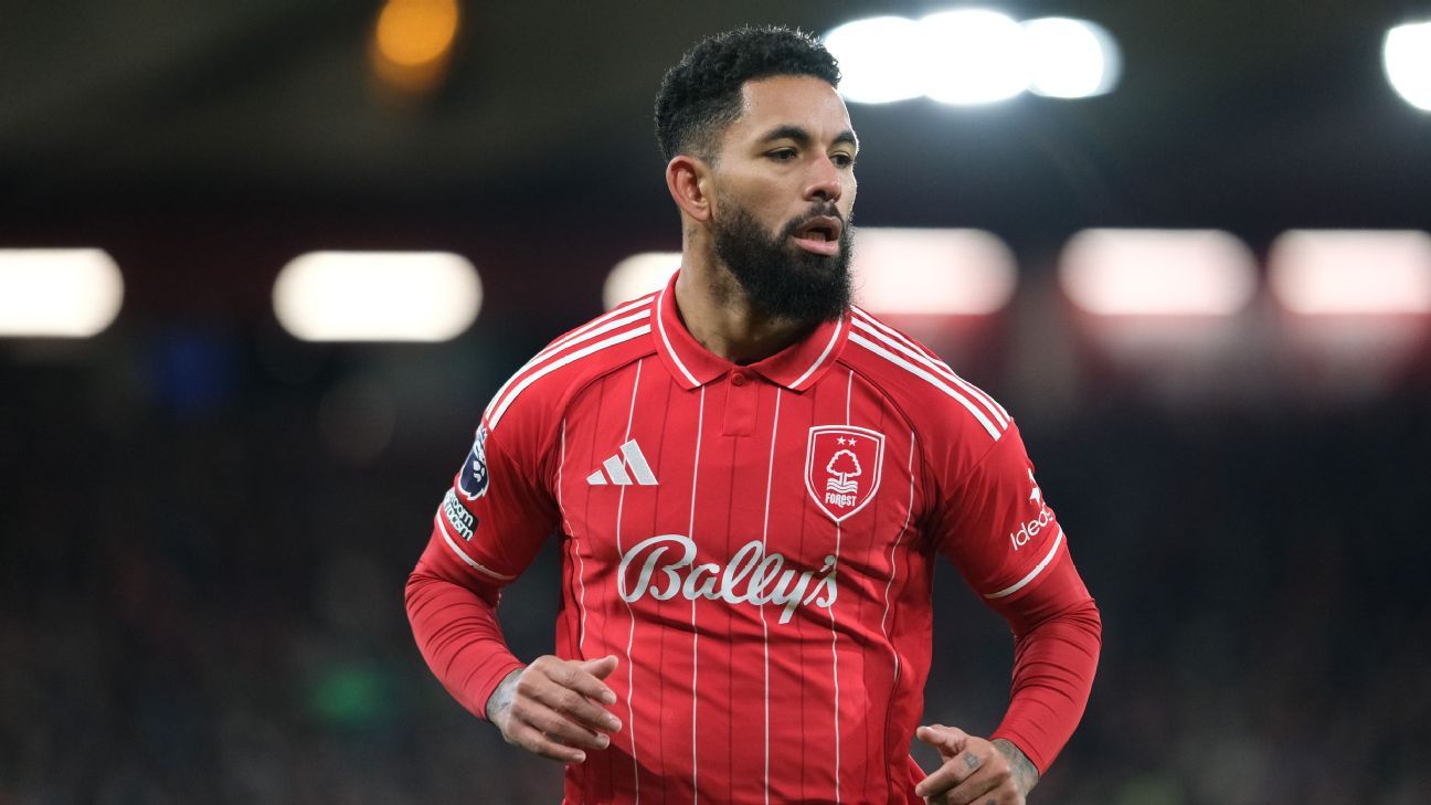 Douglas Luiz leaves Nottingham Forest to seal loan return to Aston Villa