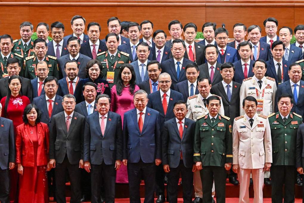 Tổng Bí thư Tô Lâm tái cử Bộ Chính trị, nhiều người lần đầu tham gia - 1