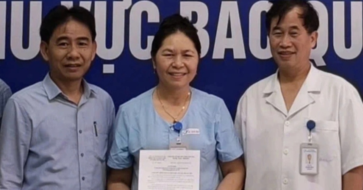 Nữ nhân viên y tế trả lại 440 triệu đồng, bất ngờ câu chuyện phía sau