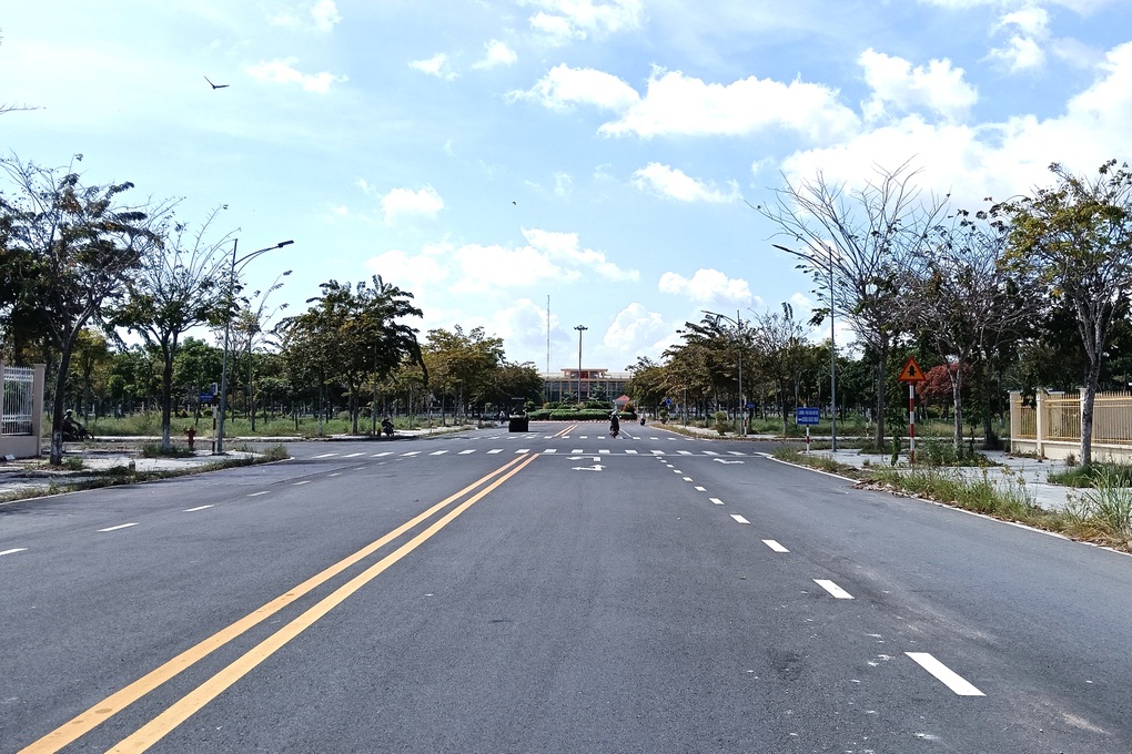 12 dự án tồn đọng, chậm tiến độ: Kiến nghị cơ chế đặc thù cho một số dự án - 1