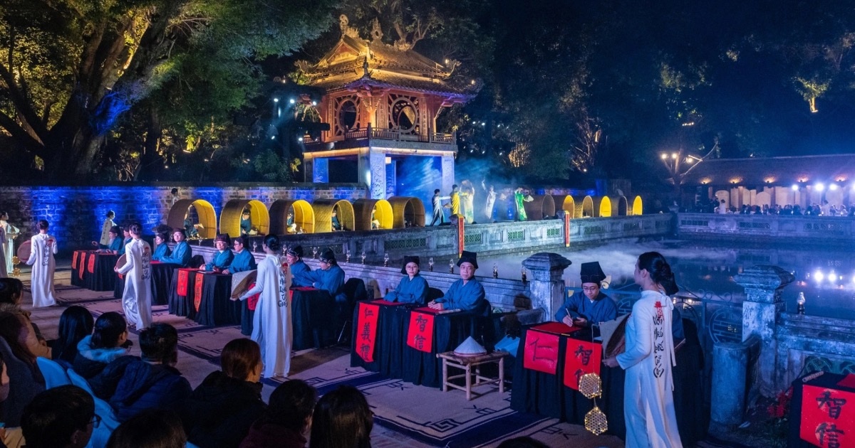 Văn Miếu – Quốc Tử Giám rực sáng “Đạo học” kỷ niệm 950 năm thành lập