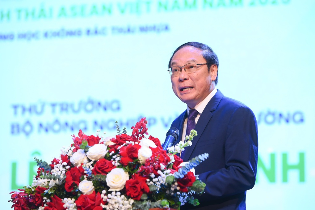 “Thay đổi hành vi ngay từ thế hệ trẻ là chìa khóa cho một tương lai xanh” - 1