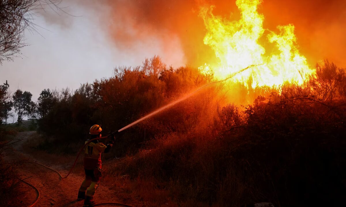 Nhiệt độ Trái đất trung bình ba năm qua vượt ngưỡng an toàn
