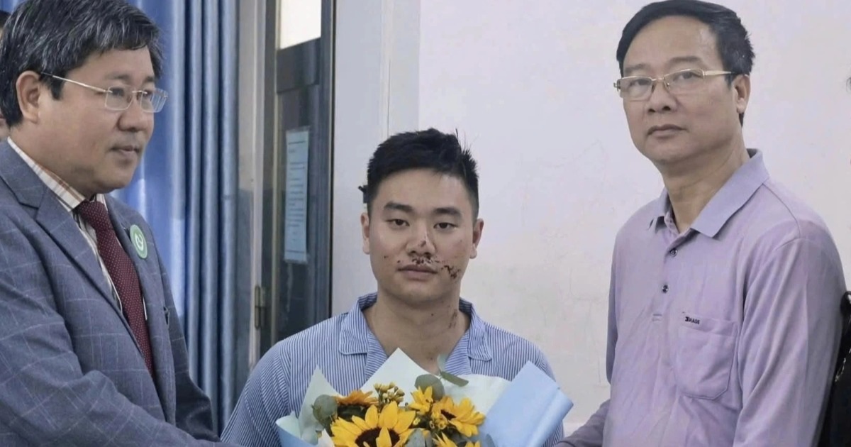 Vụ máy bay quân sự rơi ở Đắk Lắk: Phi công xuất viện