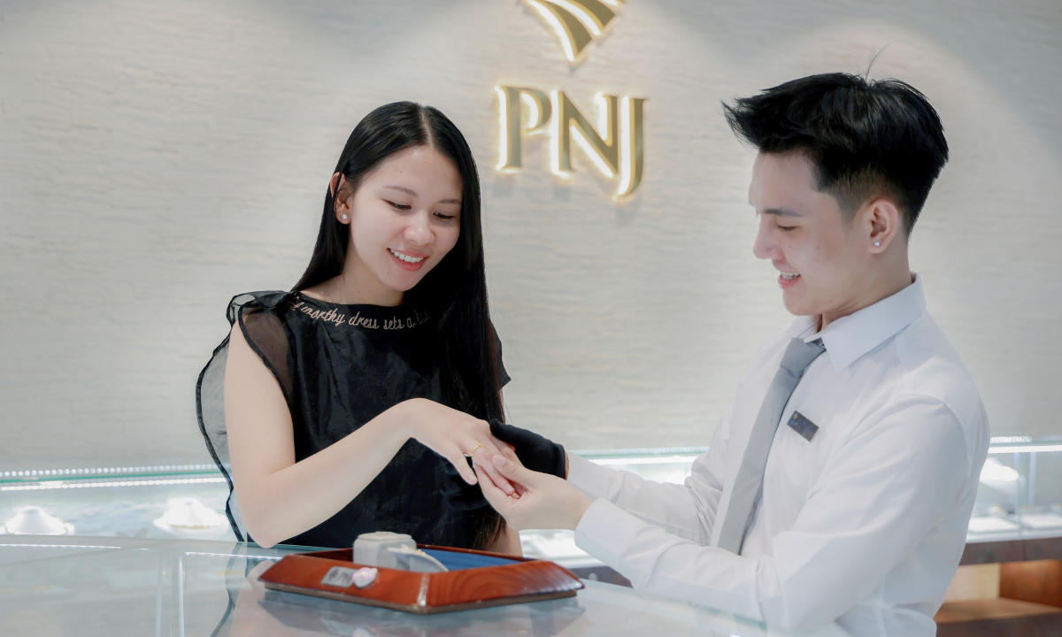 PNJ báo lãi kỷ lục