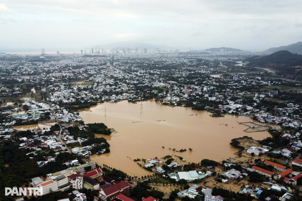 Xây hồ điều hòa gần 600 tỷ đồng để giải quyết ngập úng ở Nha Trang - 1 Xây hồ điều hòa gần 600 tỷ đồng để giải quyết ngập úng ở Nha Trang - 1