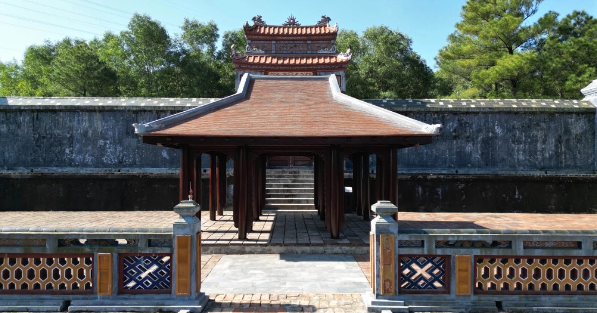 Công trình lạ tại khu lăng vua Thiệu Trị được tồn tại qua Tết Nguyên đán