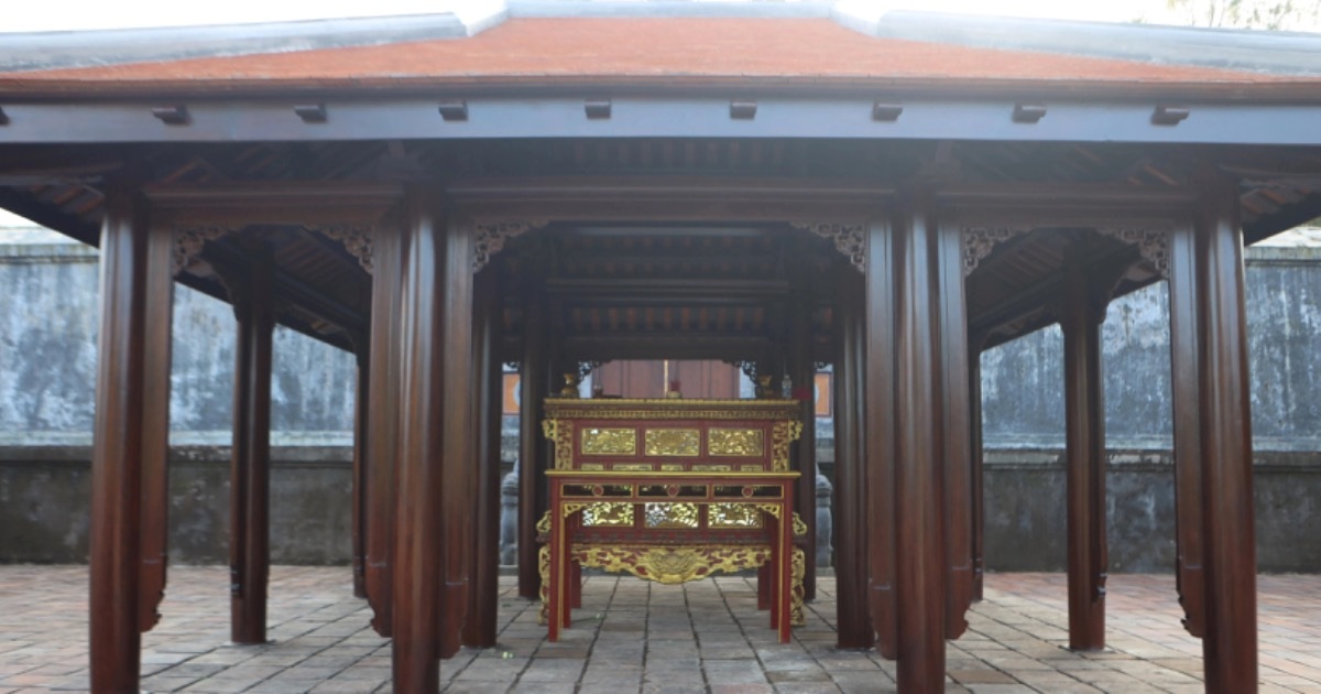 Hai công trình lạ trong lăng vua, hoàng hậu tại Huế