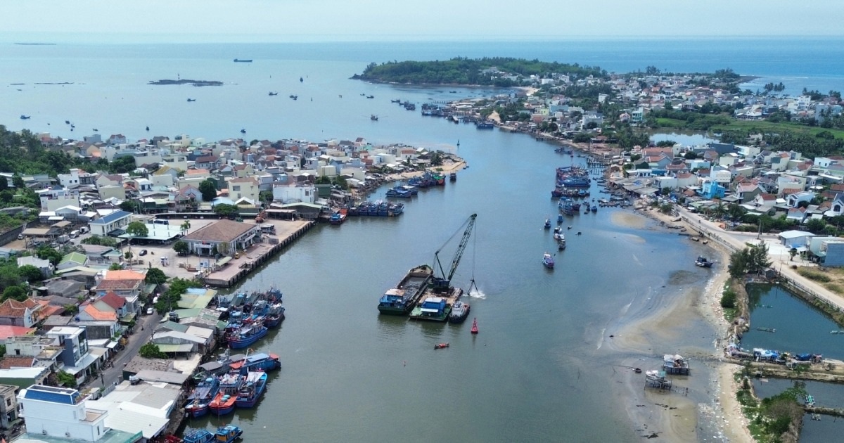 Tỉnh Quảng Ngãi có nhu cầu nhận chìm 5,6 triệu m3 chất nạo vét