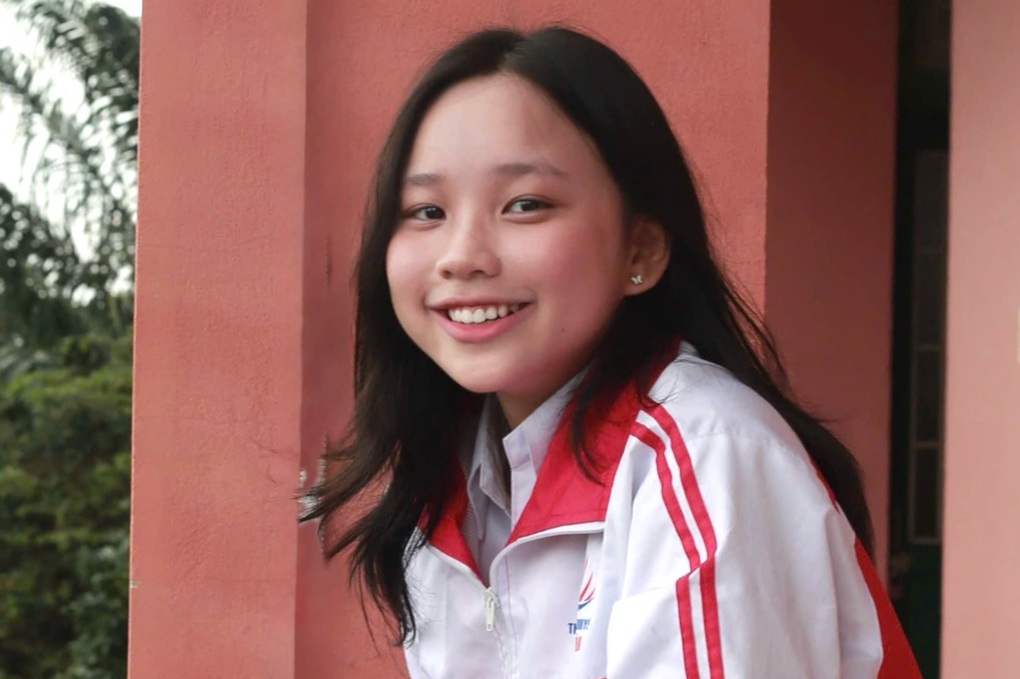 Nữ sinh 16 tuổi tự viết code, giành giải Nhì cuộc thi sáng kiến giao thông - 2 Nữ sinh 16 tuổi tự viết code, giành giải Nhì cuộc thi sáng kiến giao thông - 2