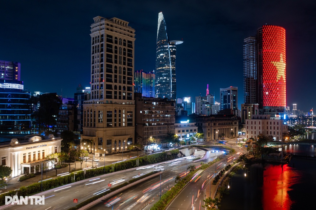 Phường Sài Gòn tập trung hàng trăm tập đoàn kinh tế, tài chính hàng đầu - 2