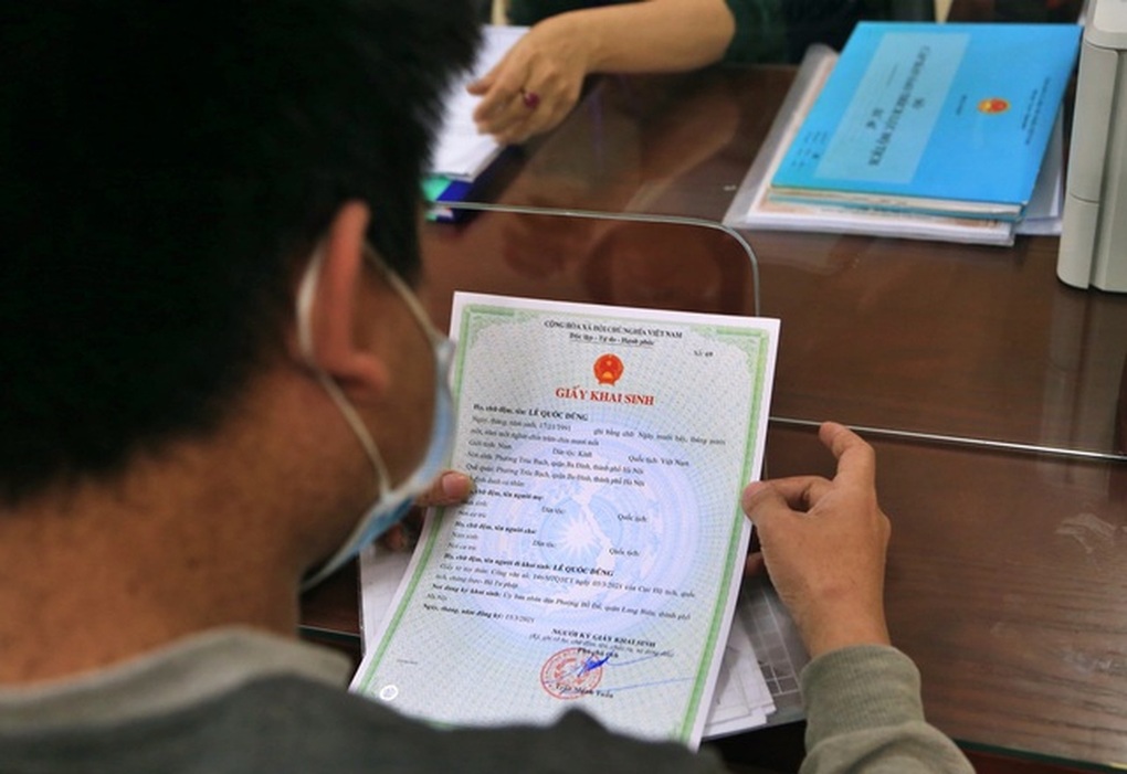 Quy định mới của Chính phủ về đăng ký hộ tịch, khai sinh, kết hôn - 1