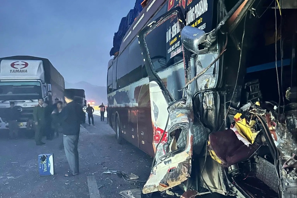 Tai nạn liên hoàn trên cao tốc Bắc - Nam, 1 người tử vong - 1