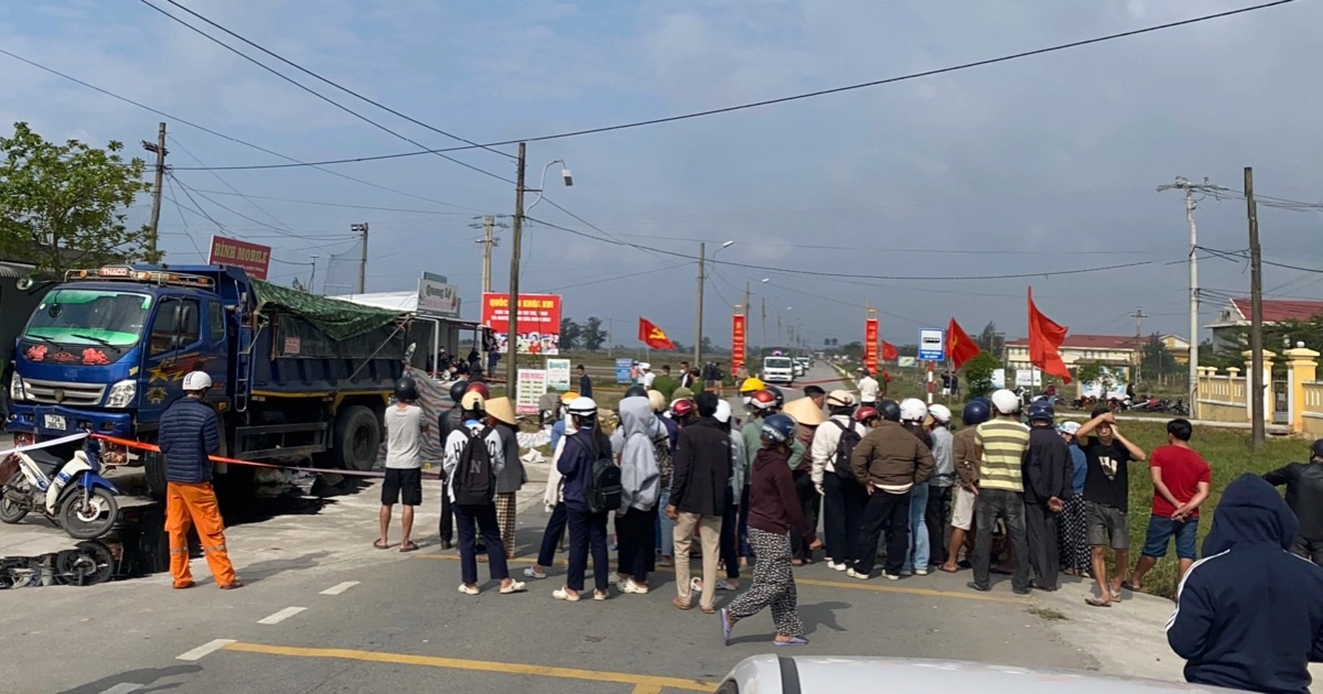 Ô tô tải tông khiến 2 người tử vong: Lãnh đạo thành phố Huế chỉ đạo nóng