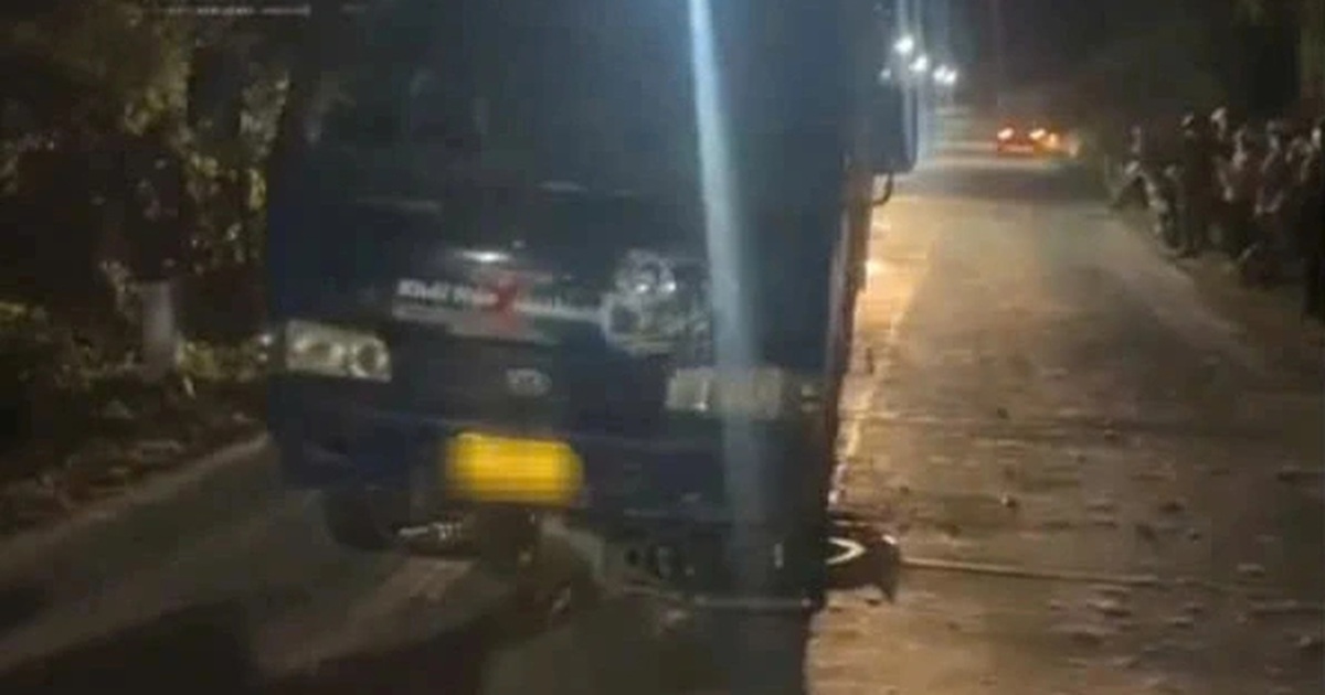 Hai thanh niên tử vong sau va chạm với xe tải