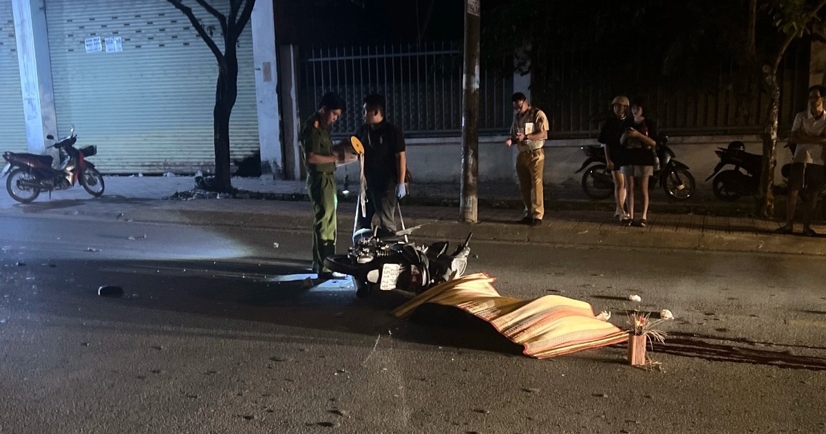 Va chạm với xe tải, người đàn ông tử vong ở TPHCM