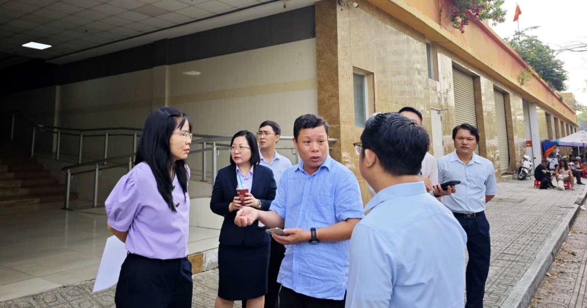 Sửa căn hộ trên “đất vàng” để tái định cư cho người dân TPHCM