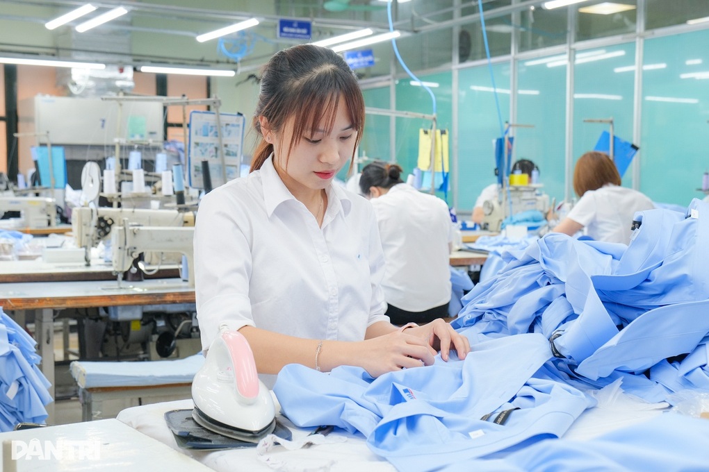 Toàn bộ tiền lương làm thêm giờ, làm ban đêm được miễn thuế thu nhập - 1 Toàn bộ tiền lương làm thêm giờ, làm ban đêm được miễn thuế thu nhập - 1