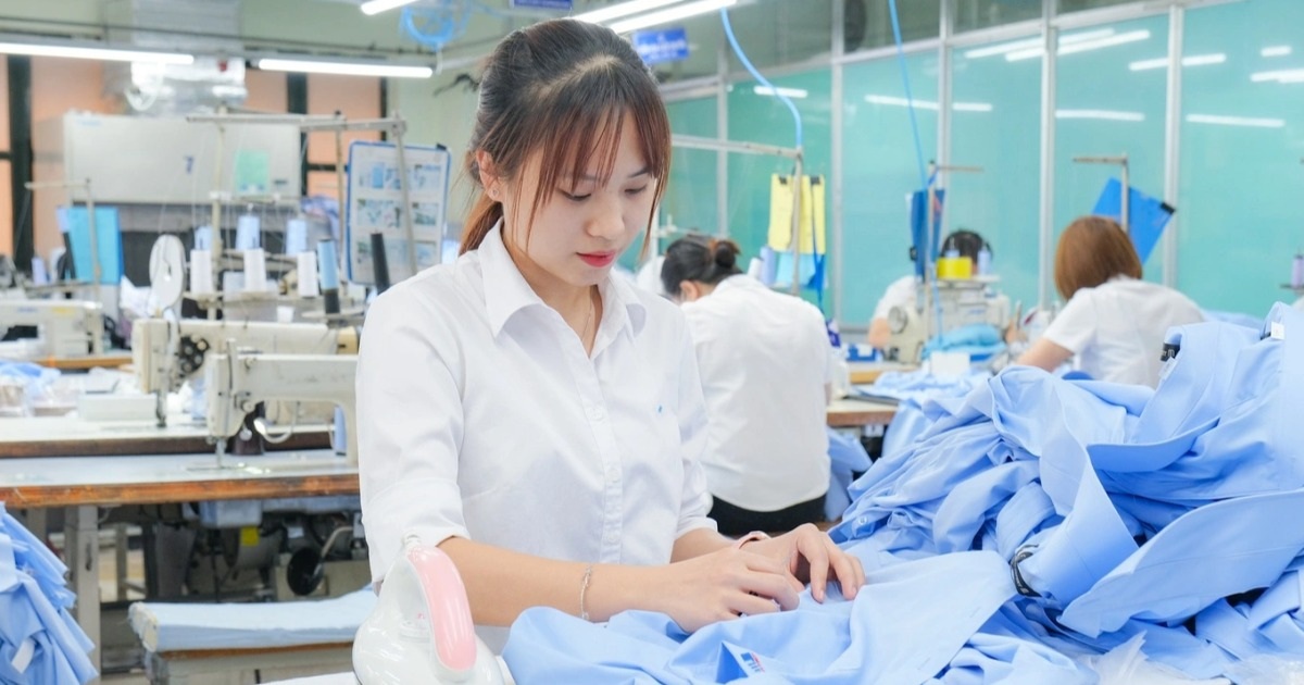 Toàn bộ tiền lương làm thêm giờ, làm ban đêm được miễn thuế thu nhập