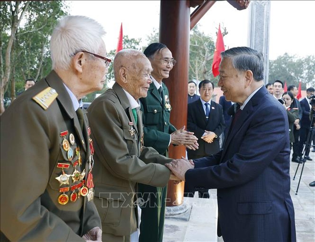 Tổng Bí thư Tô Lâm dự khánh thành Nhà tưởng niệm Chủ tịch Hồ Chí Minh tại Di tích Đồi E2 - 2 Tổng Bí thư Tô Lâm dự khánh thành Nhà tưởng niệm Chủ tịch Hồ Chí Minh tại Di tích Đồi E2 - 2