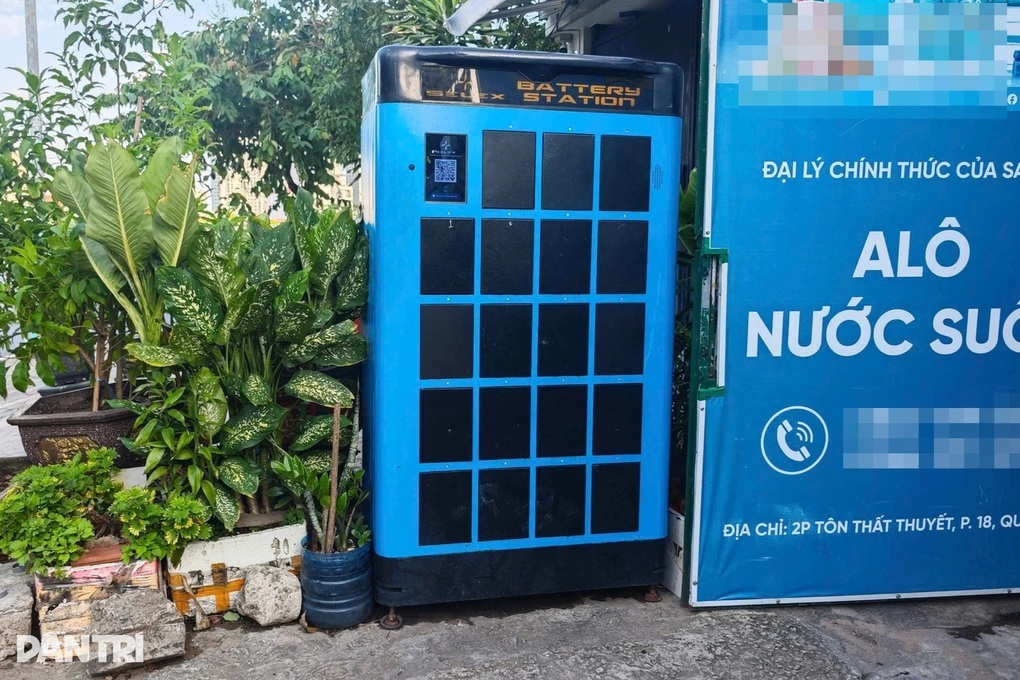 TPHCM lắp tủ đổi pin xe điện trên vỉa hè - 1 TPHCM lắp tủ đổi pin xe điện trên vỉa hè - 1