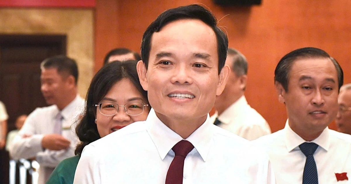 Giới thiệu Bí thư TPHCM Trần Lưu Quang ứng cử Đại biểu Quốc hội khóa XVI