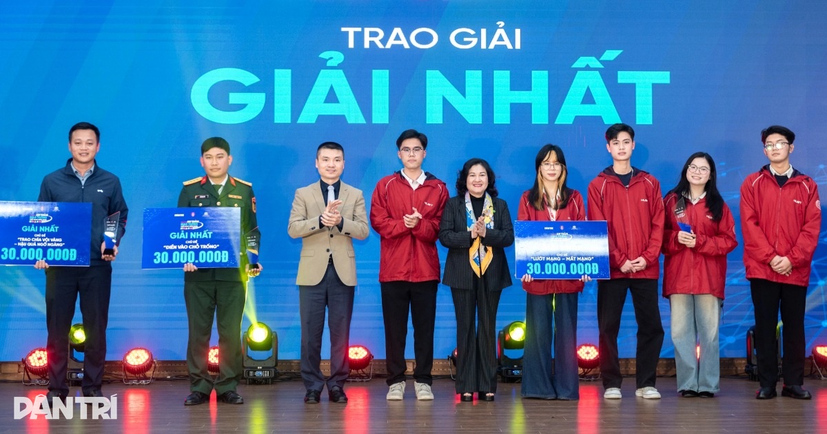 Toàn cảnh lễ trao giải cuộc thi Sáng kiến An toàn giao thông Việt Nam 2025