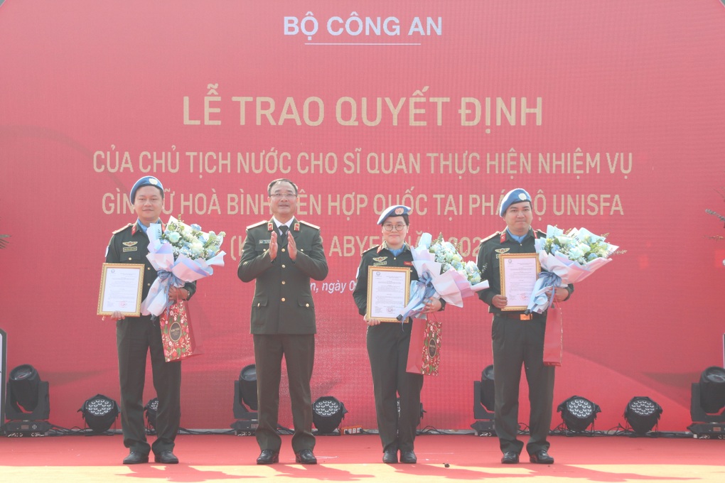 Bộ Công an cử 3 sĩ quan tham gia gìn giữ hòa bình Liên Hợp Quốc - 1