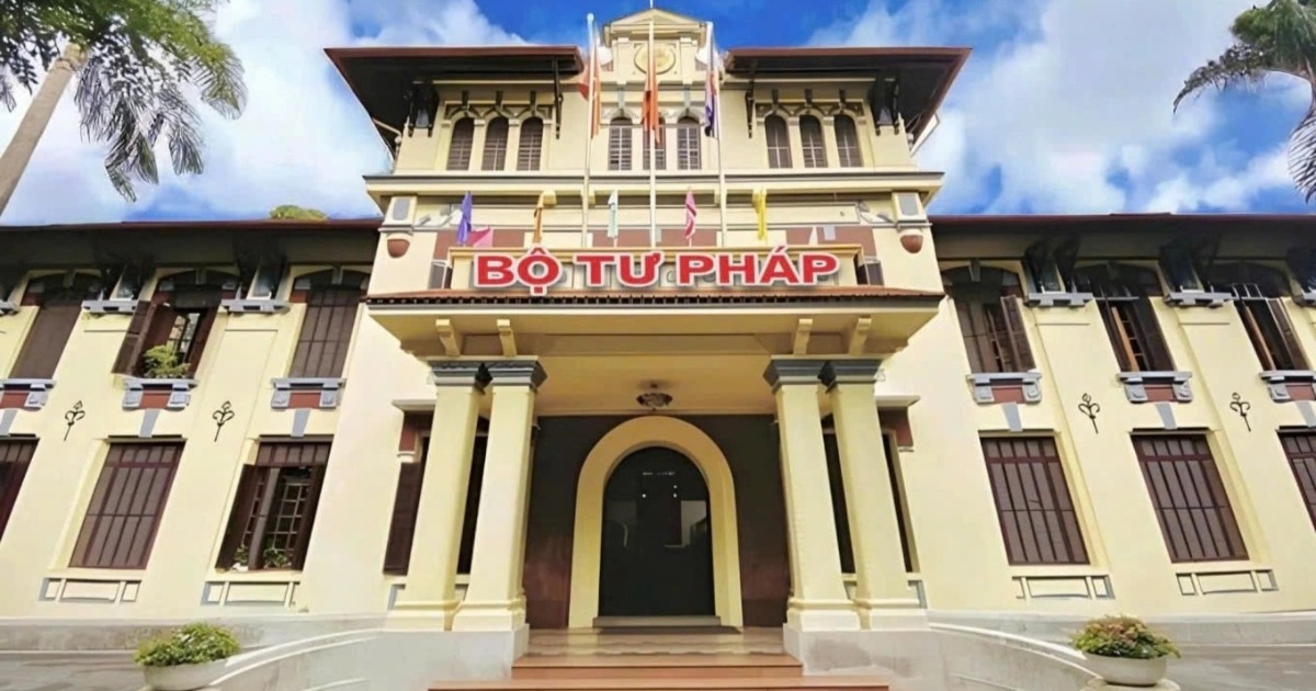 Bộ Tư pháp có thêm nhiệm vụ kiểm soát thủ tục hành chính