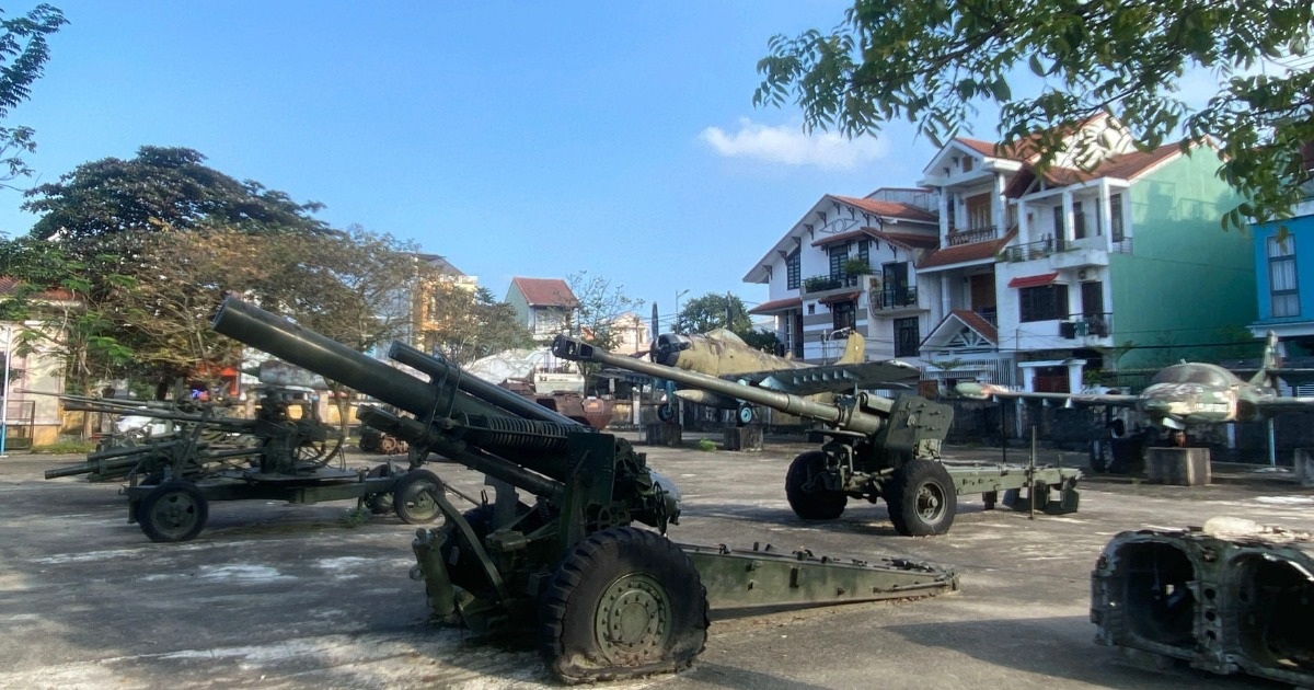 Di dời nhiều hiện vật máy bay, xe tăng, pháo về “nhà mới”