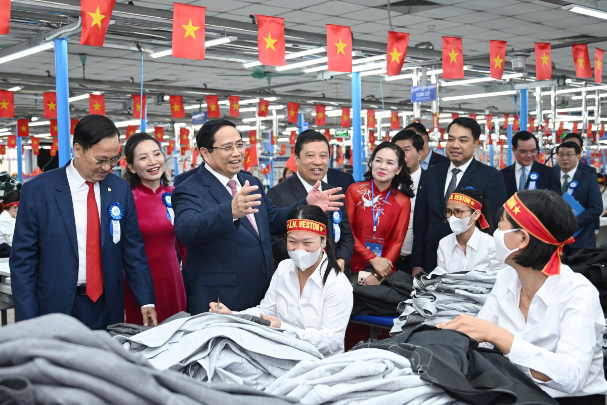 May 10 đạt doanh thu hơn 5.100 tỷ đồng