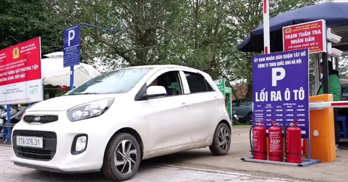 Tự đặt, thu các loại phí có thể bị phạt 100 triệu và buộc hoàn trả tiền