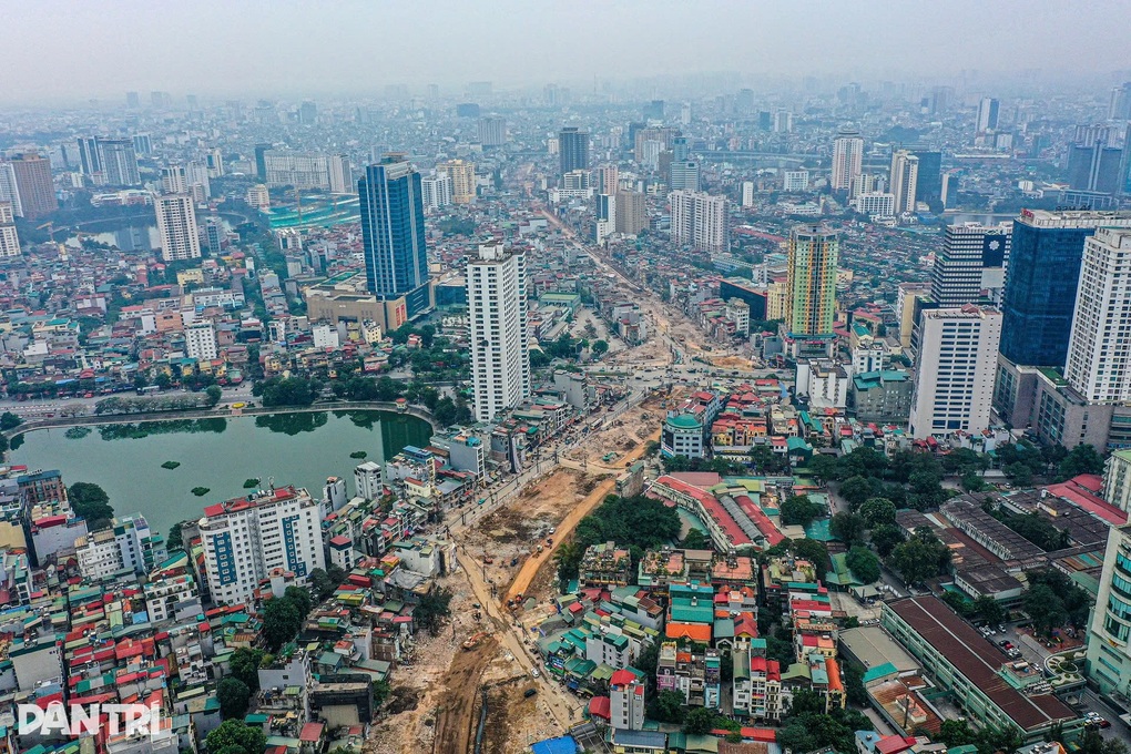 Bao giờ người dân được đi trên con đường đắt nhất hành tinh ở Hà Nội? - 1
